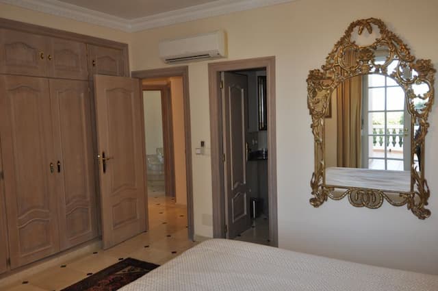 Villa de lujo en venta en La Sella Golf, Dénia.