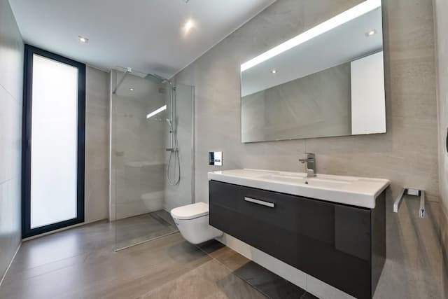 Villa en venta en Jávea con un diseño moderno y vistas.