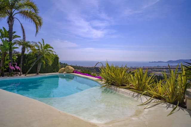 Villa met veel privacy in de omgeving van Puchol, Jávea.
