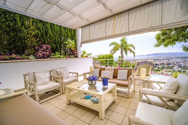Villa met veel privacy in de omgeving van Puchol, Jávea.