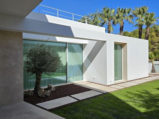 Modern style villa with sea views in Balcón al Mar, Jávea