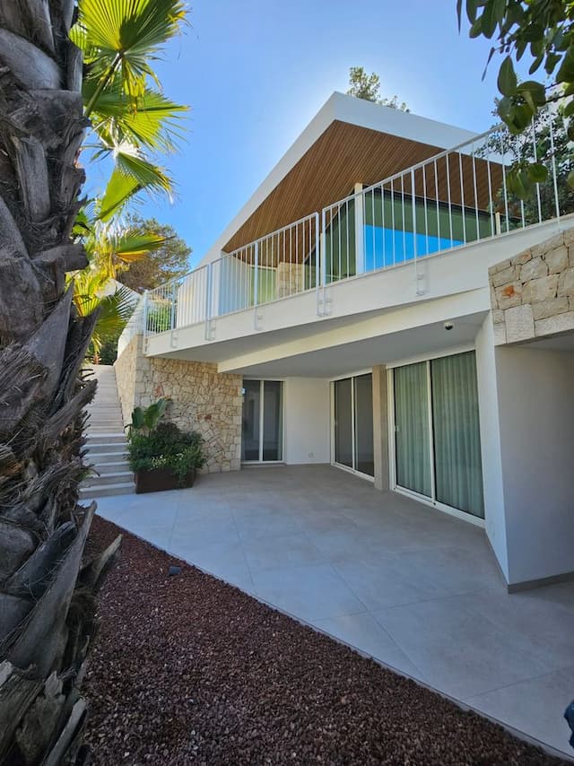Modern style villa with sea views in Balcón al Mar, Jávea