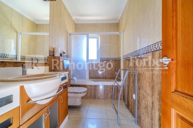Spacious villa with views of the Portichol island in the Balcón al Mar urbanization in Jávea.
