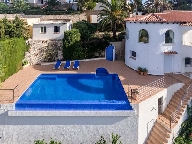 Villa with spectacular sea views in Cap Negre, Jávea.