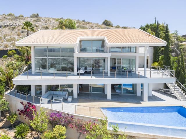 Villa con vistas al mar en La Corona, Jávea (Alicante)
