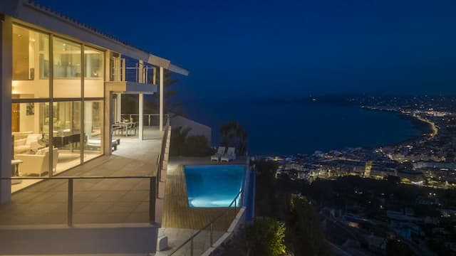 Villa con vistas al mar en La Corona, Jávea (Alicante)