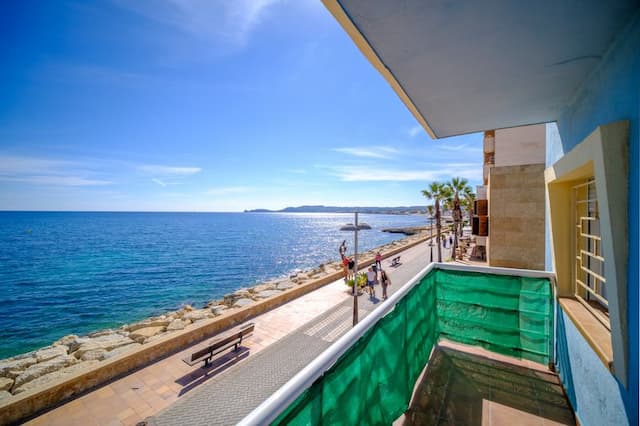 Maison sur la promenade du port de Jávea.