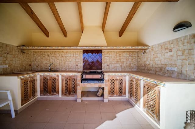 Villa with fantastic sea views located in La Corona, Jávea.