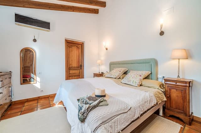 Tradycyjna śródziemnomorska posiadłość w rejonie Montgó Valls, Jávea.