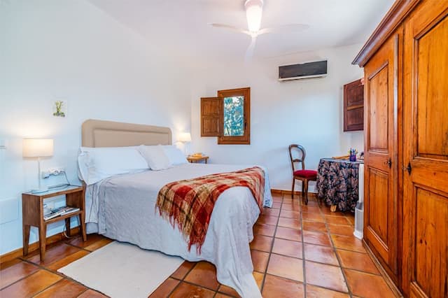 Tradycyjna śródziemnomorska posiadłość w rejonie Montgó Valls, Jávea.