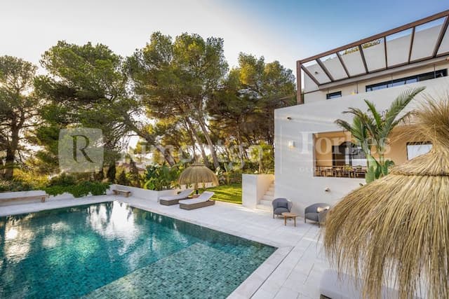 Luxus-Ibizastil-Villa mit Meerblick in Costa Nova Panorama, Jávea