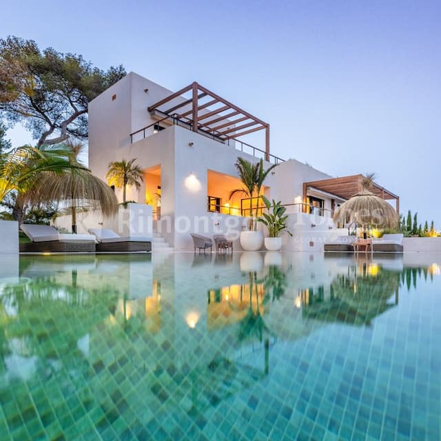 Luxus-Ibizastil-Villa mit Meerblick in Costa Nova Panorama, Jávea