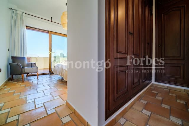 Villa de style méditerranéen avec vue sur la mer à Moraira, Alicante, à quelques mètres de la plage de Portet