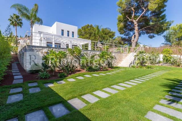 Spektakuläre moderne Villa in der Gegend von Covatelles, Javea.