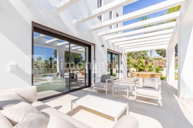 Spektakuläre moderne Villa in der Gegend von Covatelles, Javea.