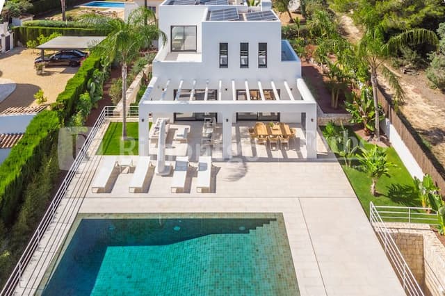 Spektakuläre moderne Villa in der Gegend von Covatelles, Javea.