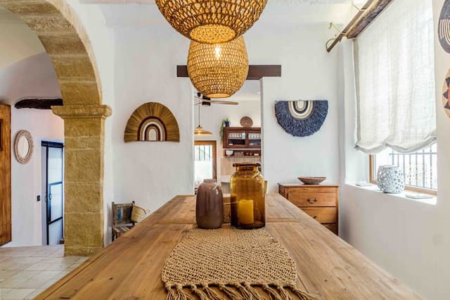 Gemütliches, kürzlich renoviertes Haus im historischen Zentrum von Jávea.