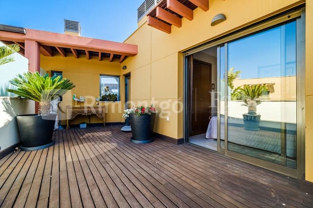 Beautiful duplex in a quiet urbanization, 300m from the sea in the Arenal, Jávea (Alicante)