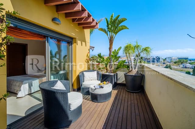 Beautiful duplex in a quiet urbanization, 300m from the sea in the Arenal, Jávea (Alicante)