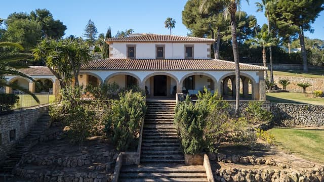 Domaine seigneurial avec vaste terrain et magnifiques jardins à Tosalet, Jávea, Alicante.