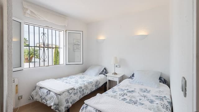 Schöne Villa zum Verkauf in Pinosol, Jávea