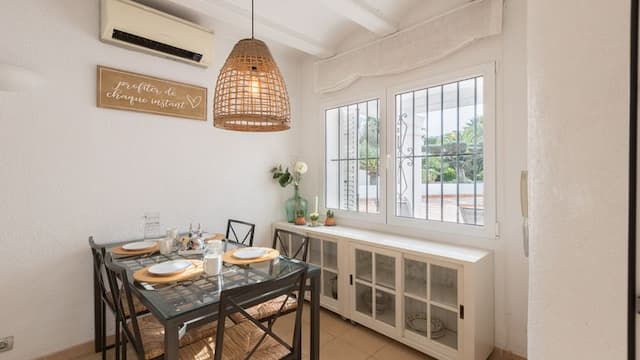 Schöne Villa zum Verkauf in Pinosol, Jávea