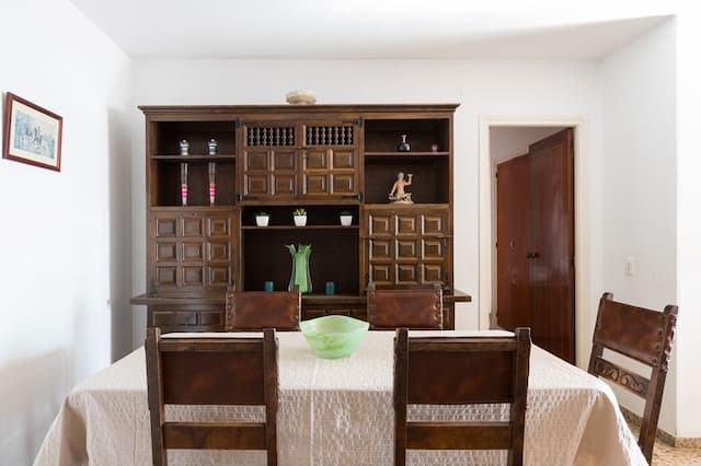 Flat for sale in Puerto, Jávea, Alicante, a few metres from the sea with beautiful views.