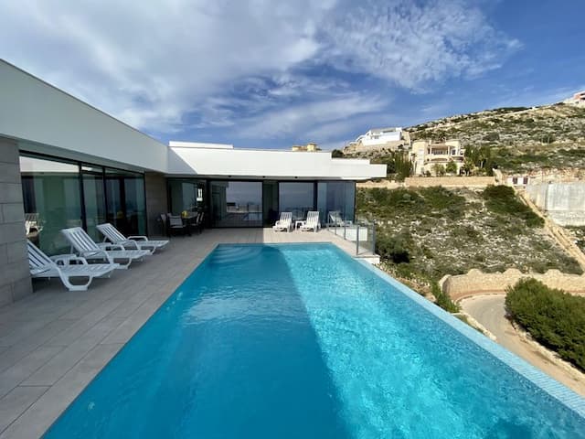 Villa de style moderne avec vue sur la mer à Cumbre del Sol, Benitachell (Alicante)