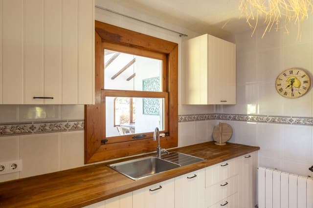 Exclusiva villa renovada en Toscal, Jávea, con piscina privada y apartamento de invitados