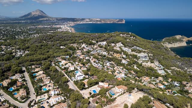 Elegant villa with fantastic views of the sea and the island of Portichol in Jávea (Alicante) Spain