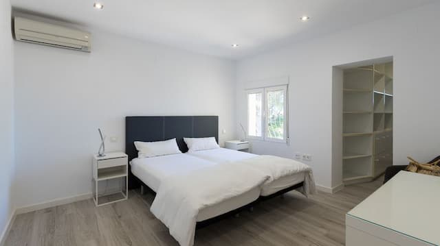 Elegant villa with fantastic views of the sea and the island of Portichol in Jávea (Alicante) Spain