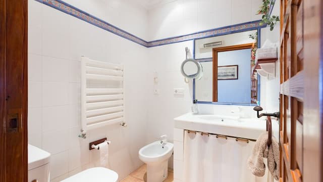 Villa  de estilo mediterráneo con vistas panorámicas al mar en La Corona, Jávea, a unos metros del Puerto.