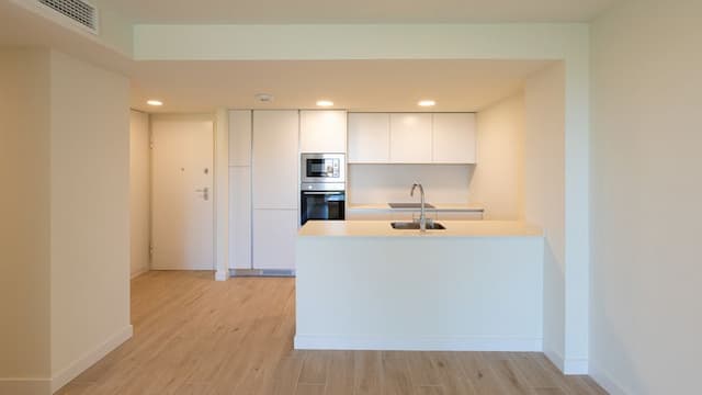 Apartamento de nueva construcción entre el Pueblo y el Puerto de Jávea (Alicante)