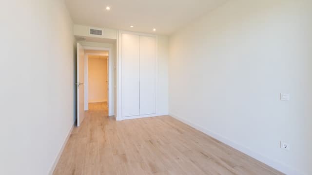 Apartamento de nueva construcción entre el Pueblo y el Puerto de Jávea (Alicante)