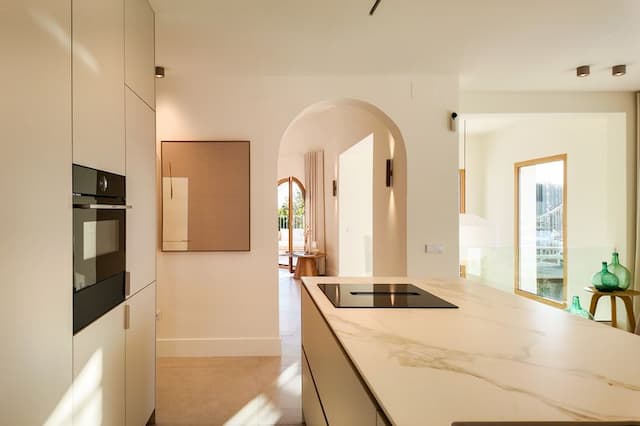 Renovierte Villa mit Panoramablick in Balcón al Mar, Jávea