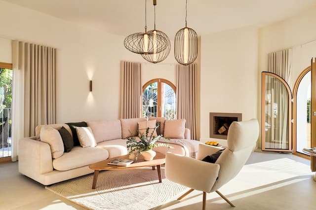 Renovierte Villa mit Panoramablick in Balcón al Mar, Jávea