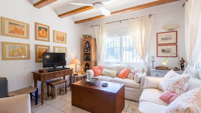 Villa con piscina privada y apartamento de invitados en Pinosol, Jávea