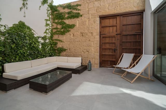 Przestronny dom przeznaczony na hostel w centrum Jávei, Alicante