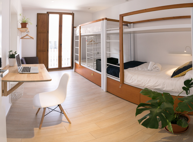 Przestronny dom przeznaczony na hostel w centrum Jávei, Alicante