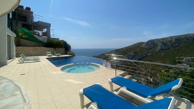 Villa con vistas al mar en Granadella, Jávea