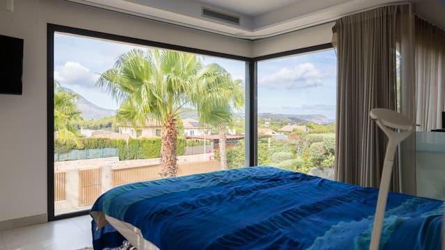 Contemporary villa with open views of the Montgó in Villes del Vent, Jávea, Alicante