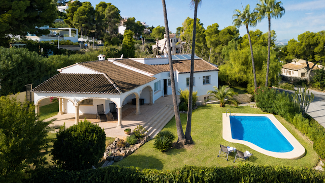 Single-storey villa with panoramic views in Adsubia, Jávea (Alicante)