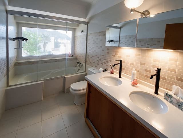 Villa with Panoramic Views of the Sea and the Valley in Pedreguer, Alicante