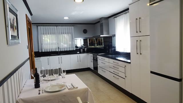 Venta de chalet en Onteniente (Valencia) con gran parcela.