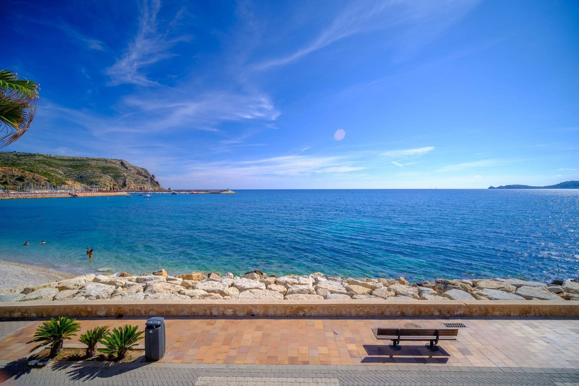 Maison sur la promenade du port de Jávea.