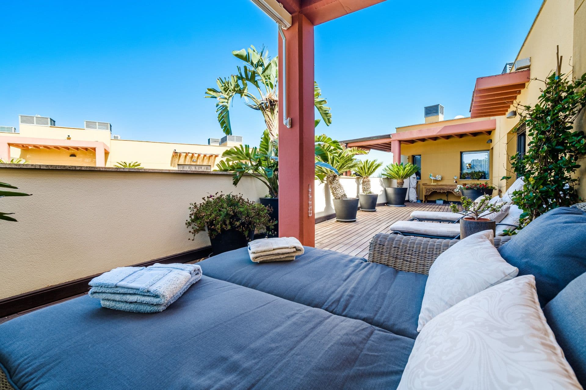 Beautiful duplex in a quiet urbanization, 300m from the sea in the Arenal, Jávea (Alicante)