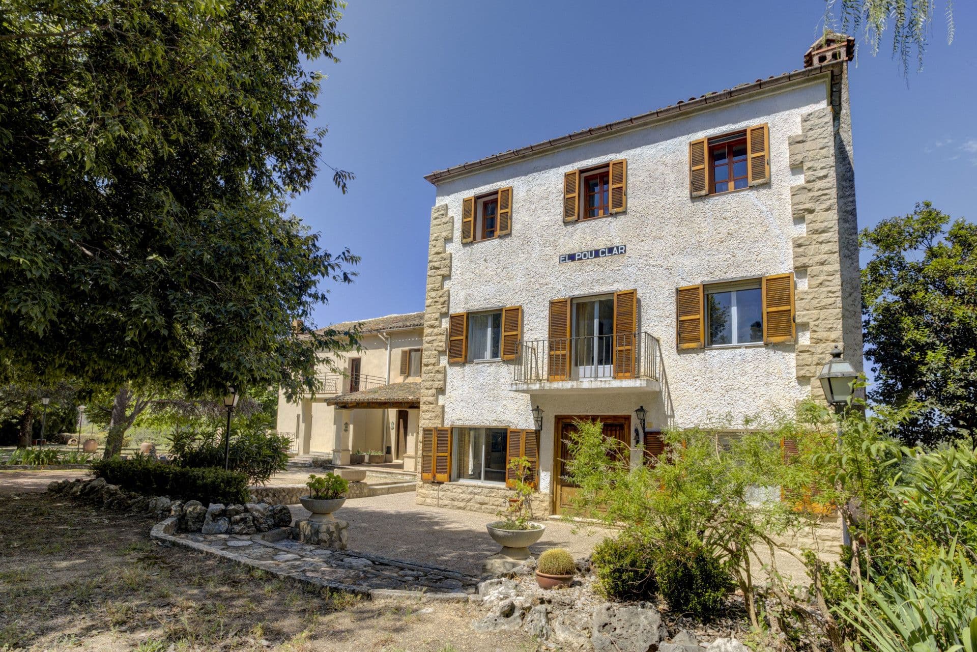 Rustic Finca z uprawą migdałów i oliwek obok Pou Clar, Ontinyent, Valencia