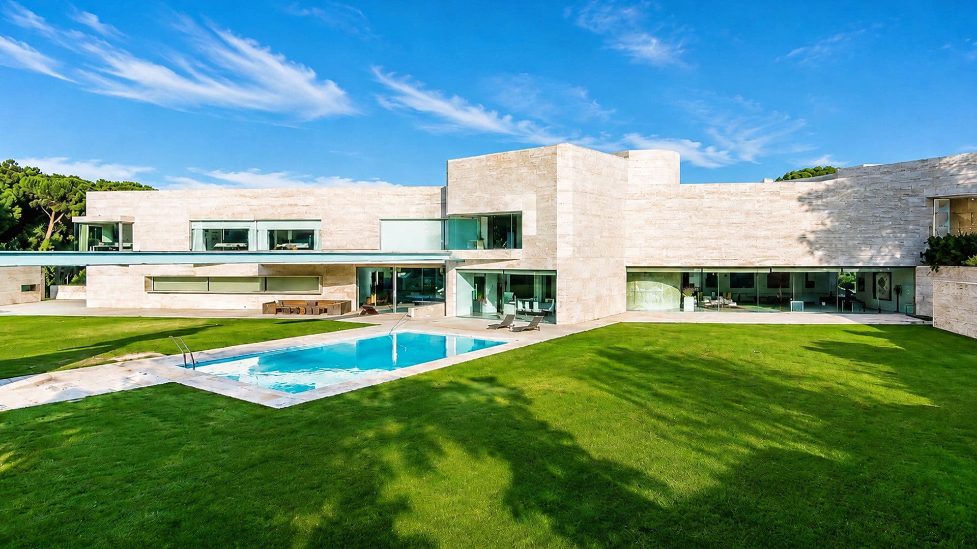Design villa in Pozuelo de Alarcón.